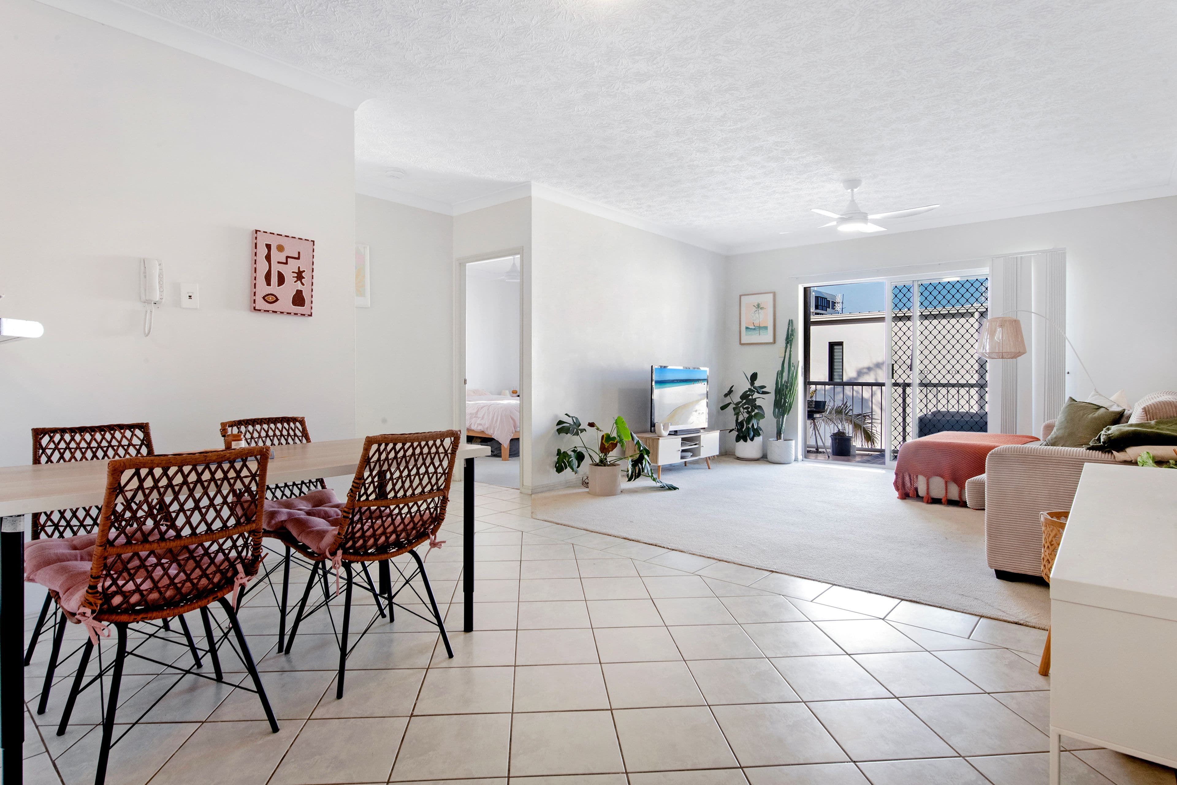 29 Seagull Avenue, Mermaid Beach QLD 4218, Mermaid Beach - Thumbnail 4