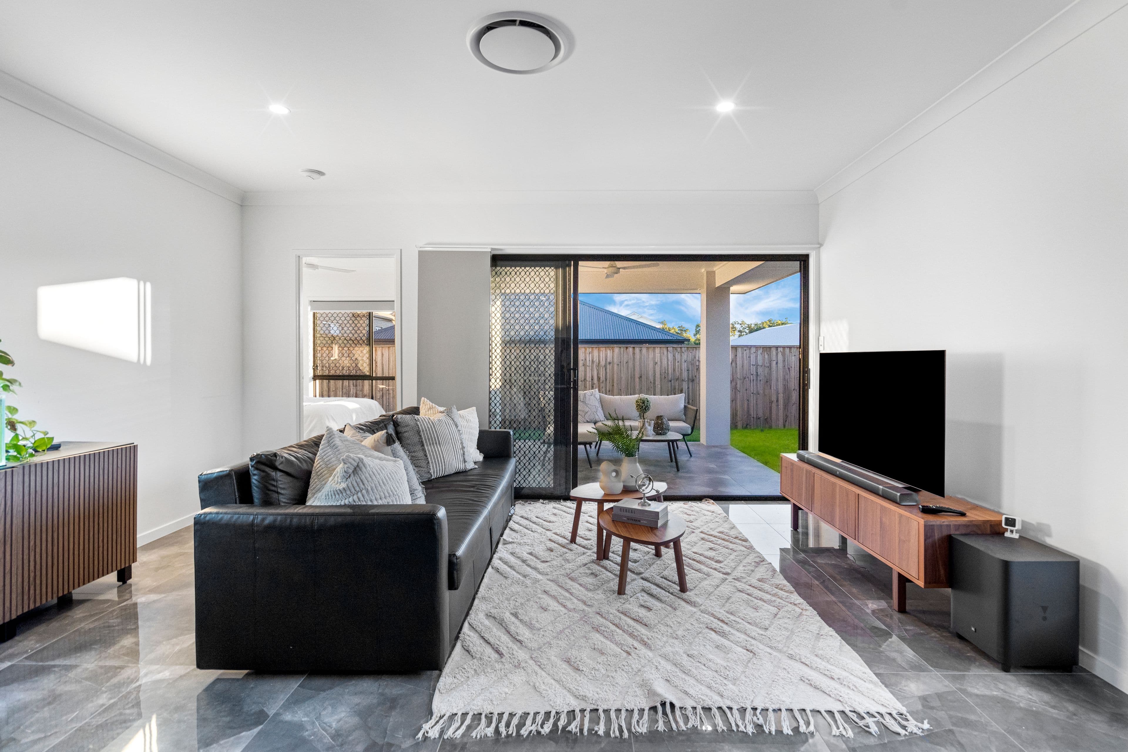 18 Banks Way, Logan Reserve QLD 4133, Logan Reserve - Thumbnail 4
