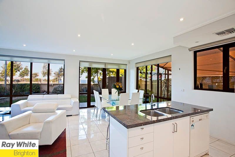 207 The Grand Parade, MONTEREY NSW 2217, Monterey - Thumbnail 8