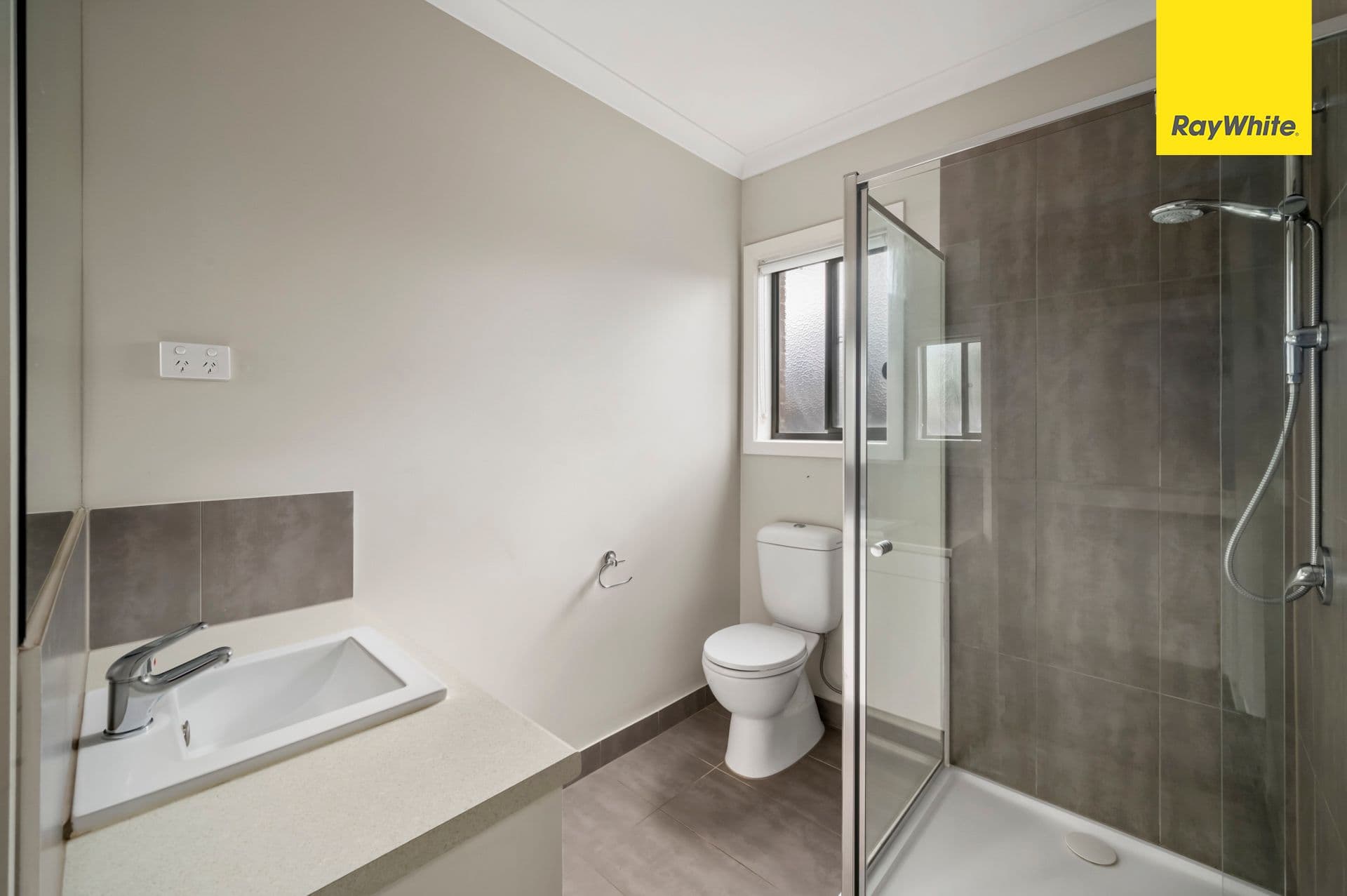 17 Finlay Avenue, HARKNESS VIC 3337, Harkness - Thumbnail 4