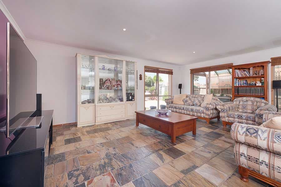 6 Bampton Mews, Craigieburn VIC 3064, Craigieburn - Thumbnail 4