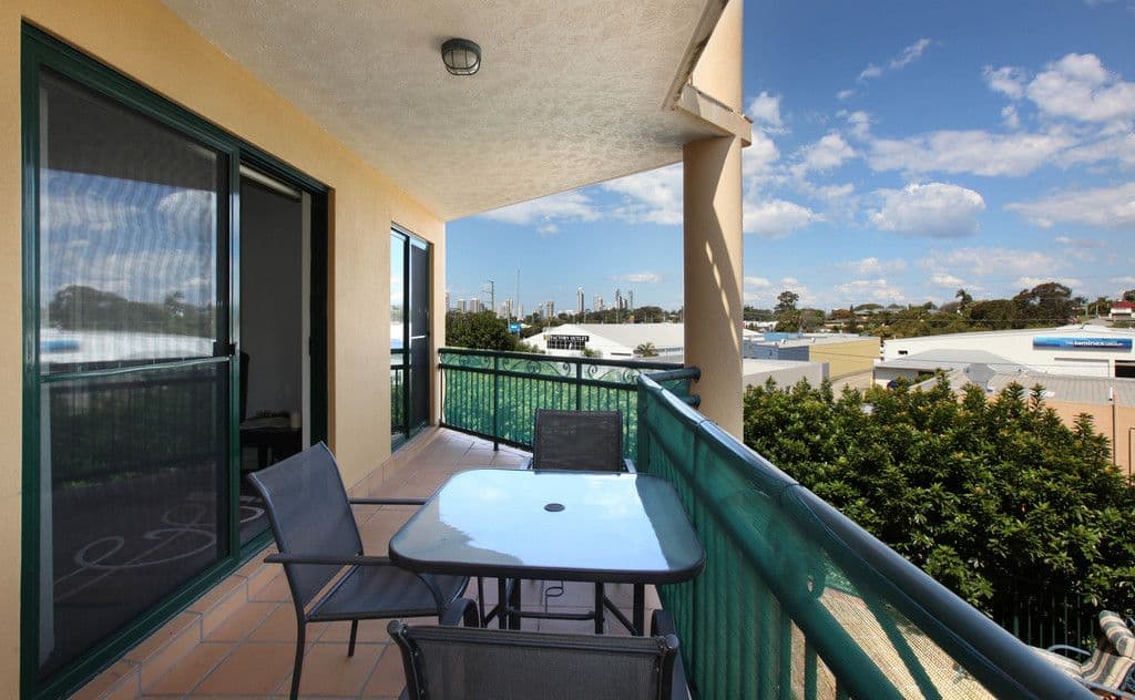 10-12 Spendelove Avenue, Southport QLD 4215, Southport - Thumbnail 4
