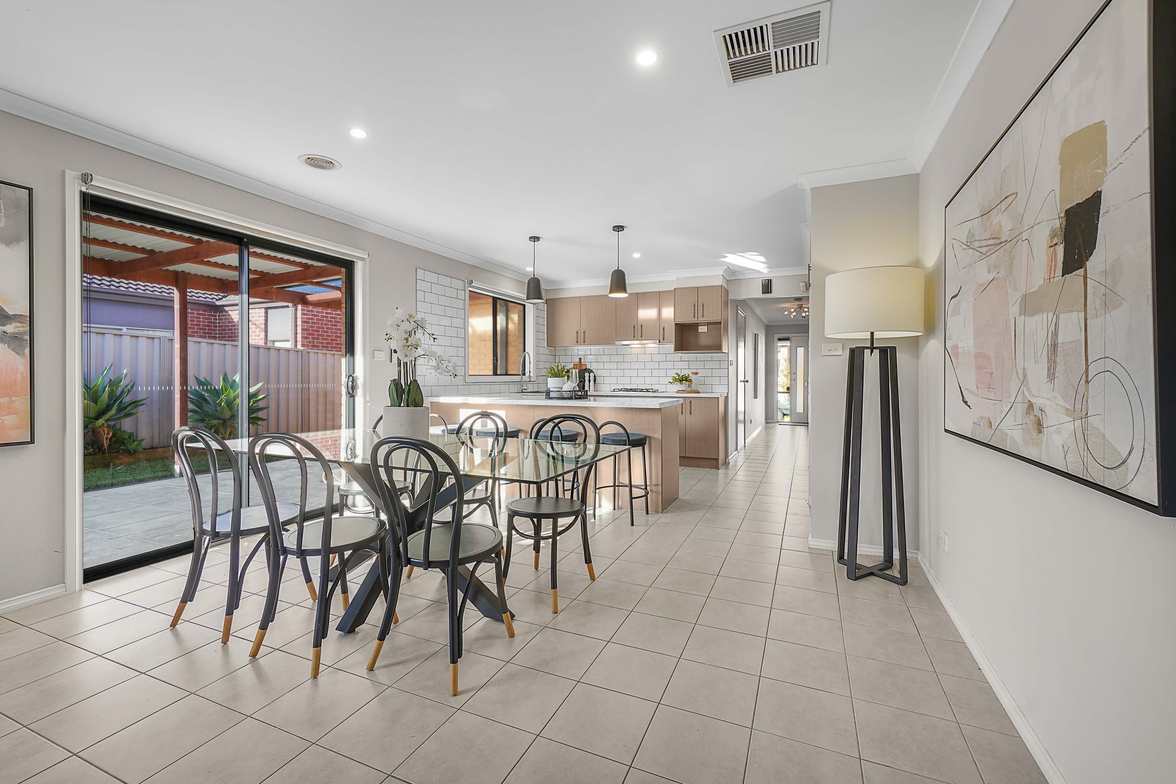 4 Hamish Avenue, Pakenham VIC 3810, Pakenham - Thumbnail 3