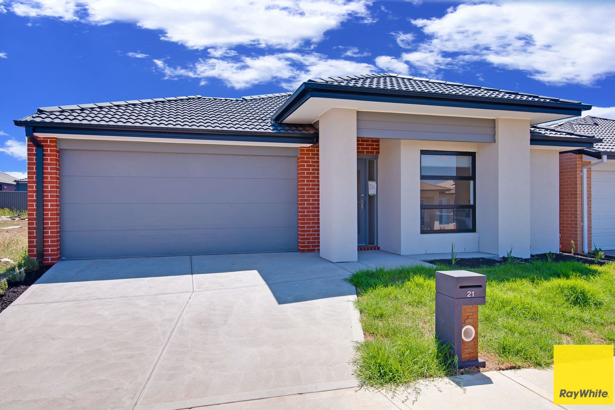 21 Paprika Way, Tarneit VIC 3029, Tarneit - Thumbnail 3