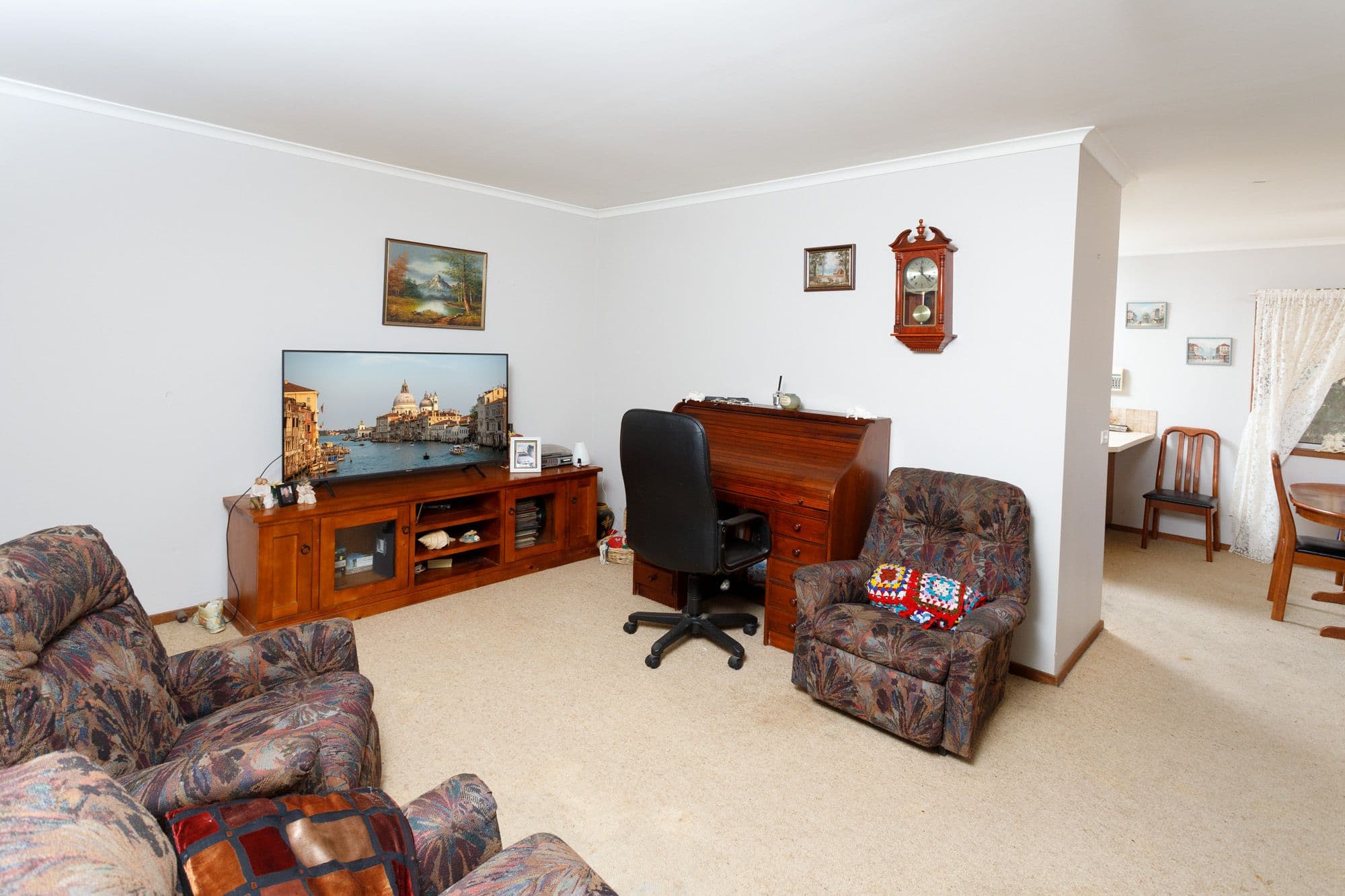 10 Service Street, Tatura VIC 3616, Tatura - Thumbnail 6