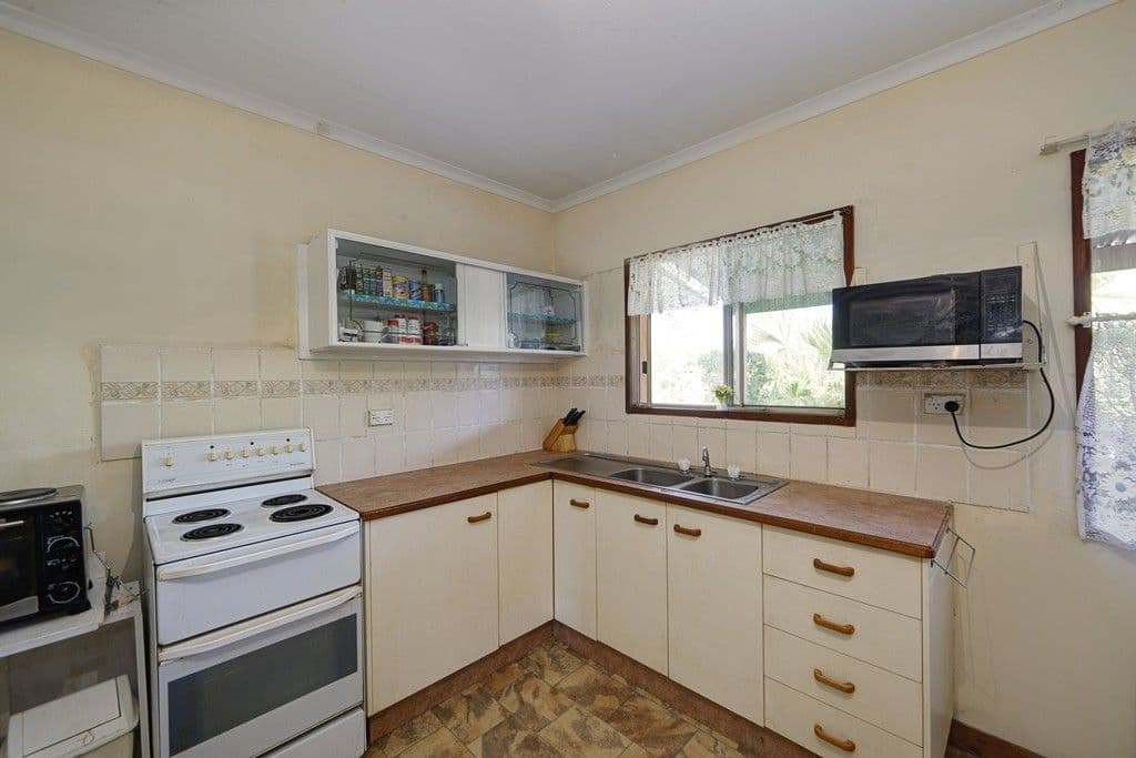 69 Pharlap Parade, Branyan QLD 4670, Branyan - Thumbnail 8