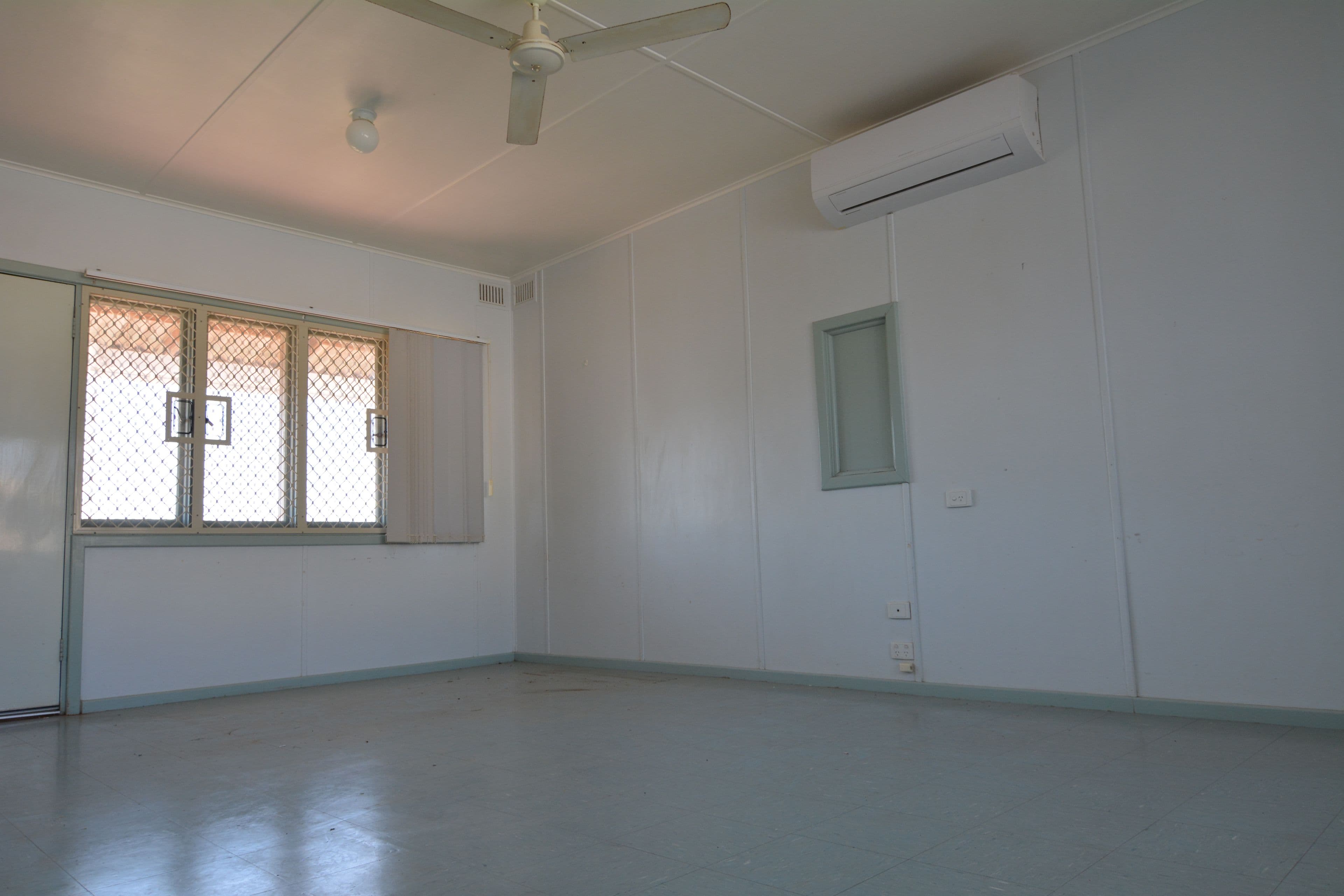 1 Stroud Street, Carnarvon WA 6701, South Carnarvon - Thumbnail 2