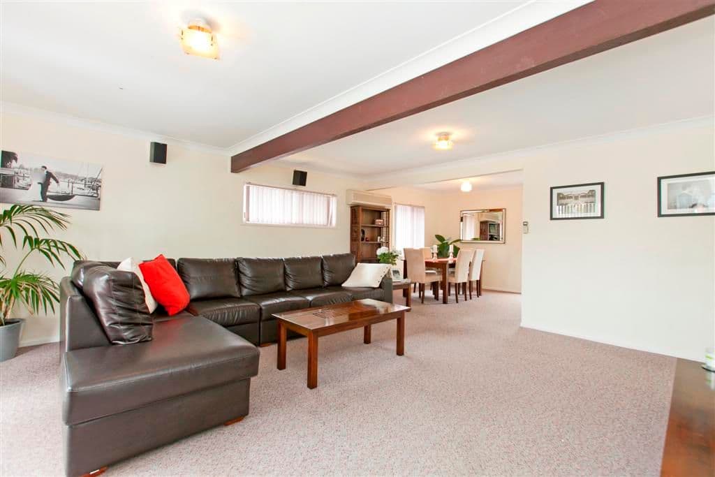 4 Cambridge Drive, ALEXANDRA HILLS QLD 4161, Alexandra Hills - Thumbnail 3