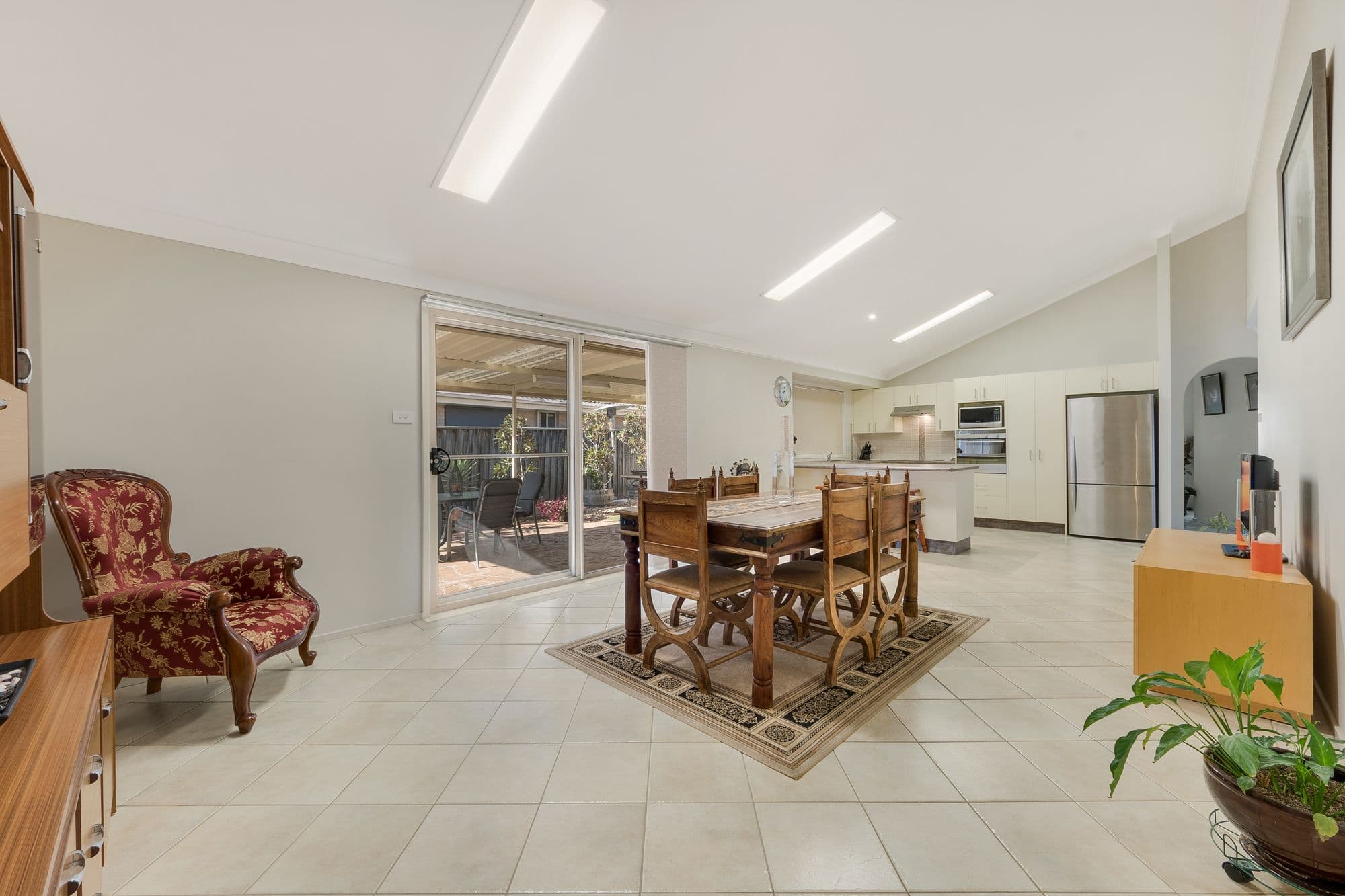 83 The Cascades, Mount Annan - Thumbnail 2