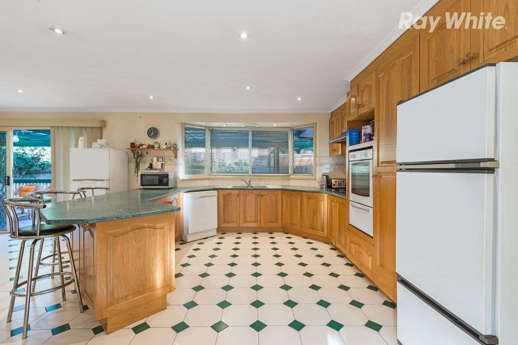 53 Liviana Drive, Rowville VIC 3178, Rowville - Thumbnail 2