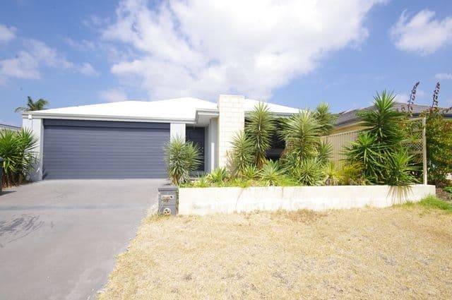21 Glenesk Street, Madeley WA 6065, Madeley - Thumbnail 2
