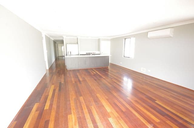 21 Glenesk Street, Madeley WA 6065, Madeley - Thumbnail 6
