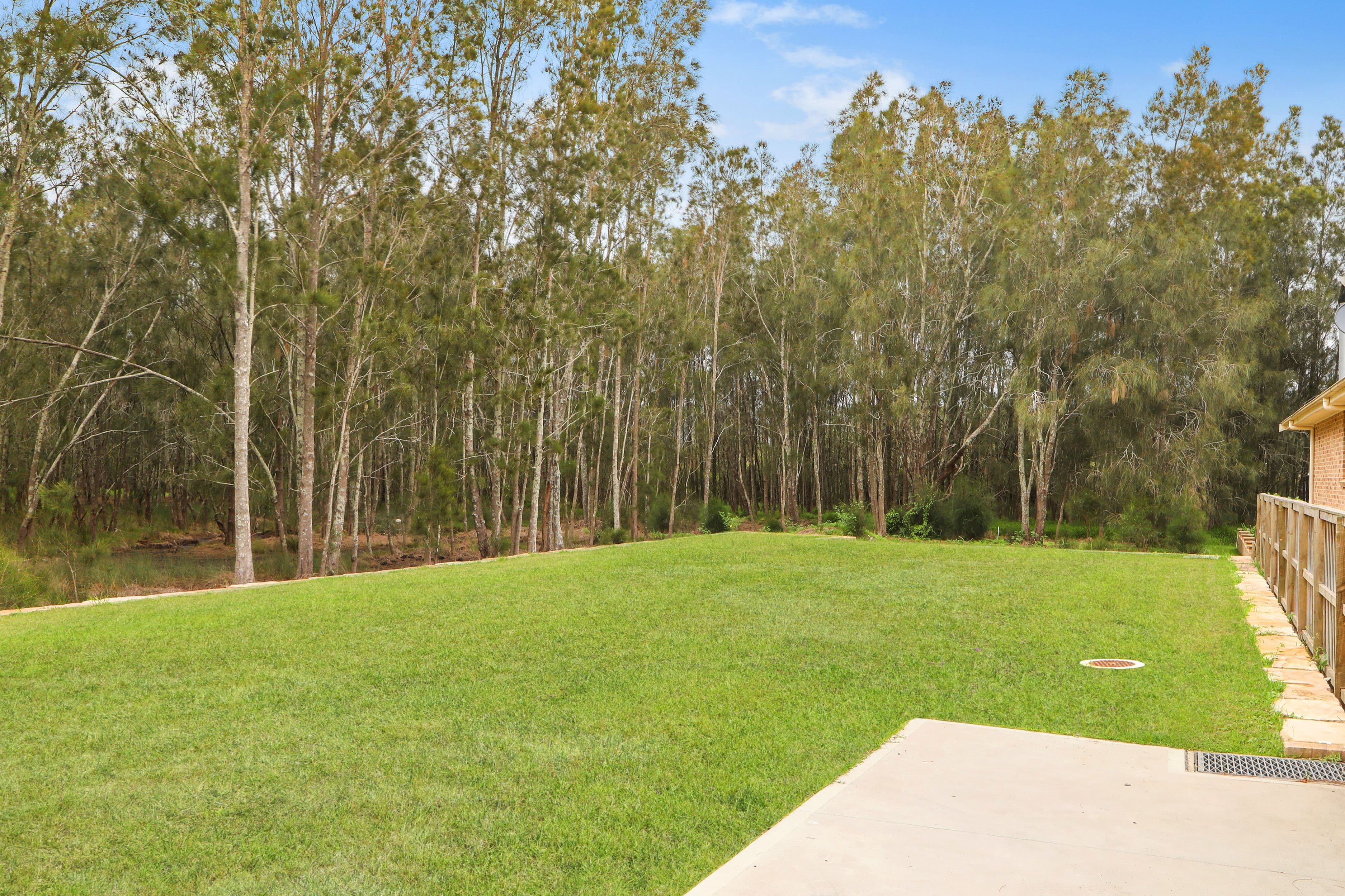 108 Kincumber Crescent, Davistown NSW 2251, Davistown - Thumbnail 3