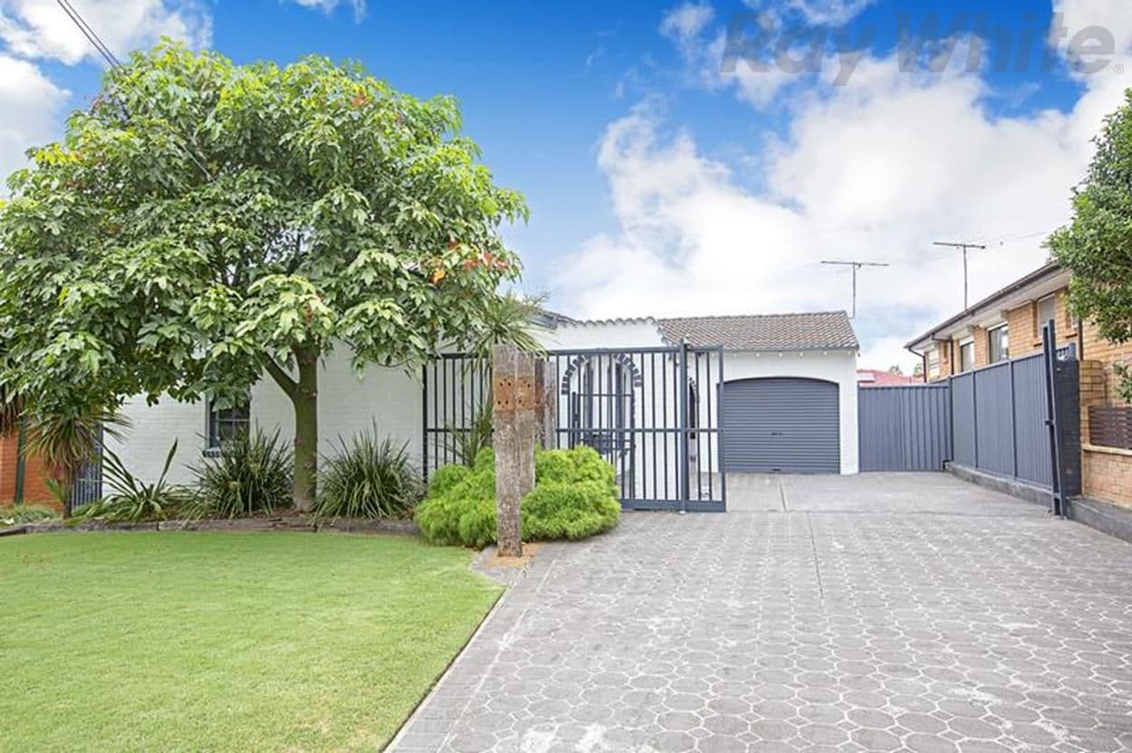 13 Darling Avenue, Lurnea NSW 2170, Lurnea - Image 1