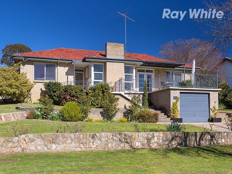 35 Queen Elizabeth Drive, TALLANGATTA VIC 3700, Tallangatta - Image 1