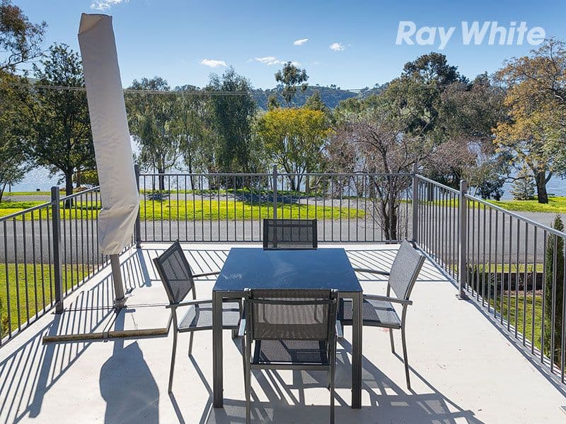 35 Queen Elizabeth Drive, TALLANGATTA VIC 3700, Tallangatta - Thumbnail 4