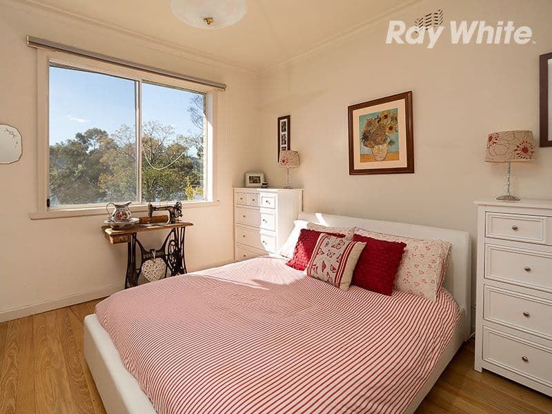 35 Queen Elizabeth Drive, TALLANGATTA VIC 3700, Tallangatta - Thumbnail 7