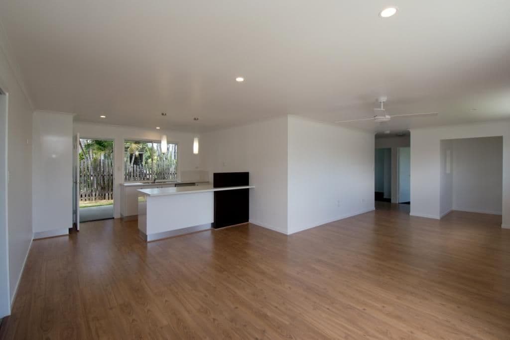 18 Nuneaton Street, Maryborough QLD 4650, Maryborough - Thumbnail 2
