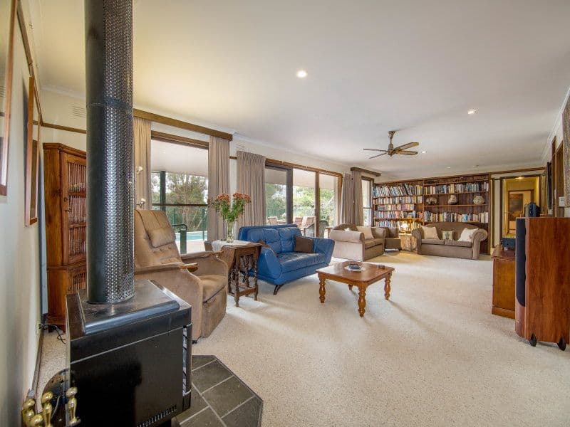 7 Meadow Lane, MOUNT ELIZA VIC 3930, Mount Eliza - Thumbnail 5