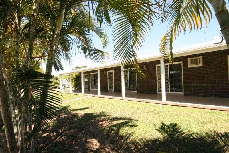 97 Westcott Avenue, GRASSTREE BEACH QLD 4740, Grasstree Beach - Thumbnail 2