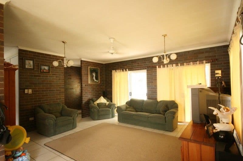 97 Westcott Avenue, GRASSTREE BEACH QLD 4740, Grasstree Beach - Thumbnail 4