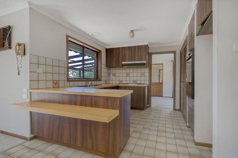 39 Stephenson Street, Lethbridge VIC 3332, Lethbridge - Thumbnail 2