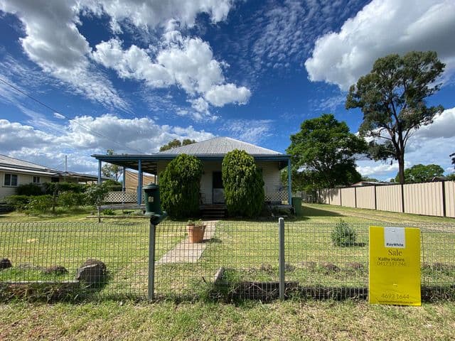 2 Hill Street, Pittsworth QLD 4356, Pittsworth - Image 1