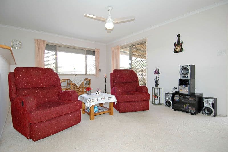 74 Dalton Street, KIPPA-RING QLD 4021, Kippa-Ring - Thumbnail 5