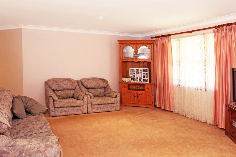 8 Brolga Place, CAMBEWARRA NSW 2540, Cambewarra Village - Thumbnail 7
