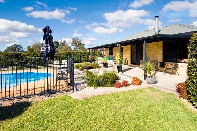 3 Mahlan Close, Hillside VIC 3037, Hillside - Thumbnail 6