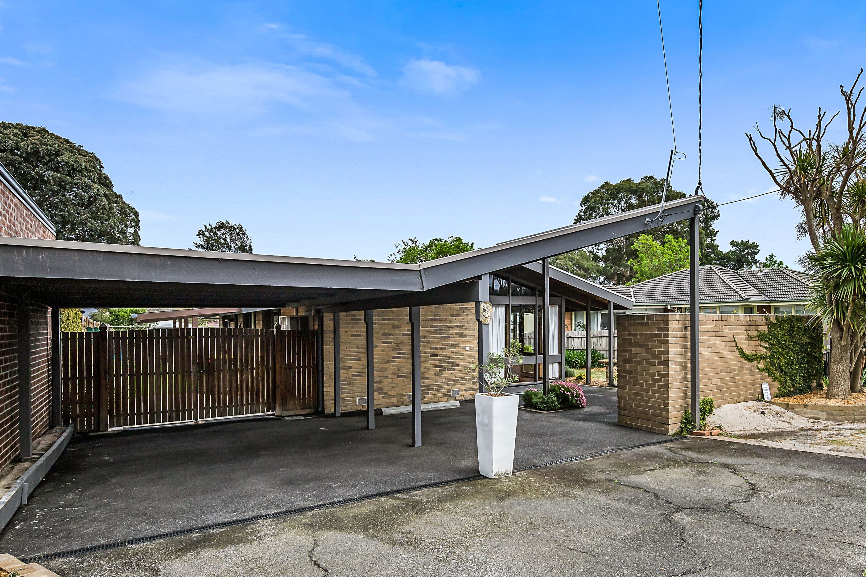 451 Springvale Road, Glen Waverley VIC 3150, Glen Waverley - Image 1