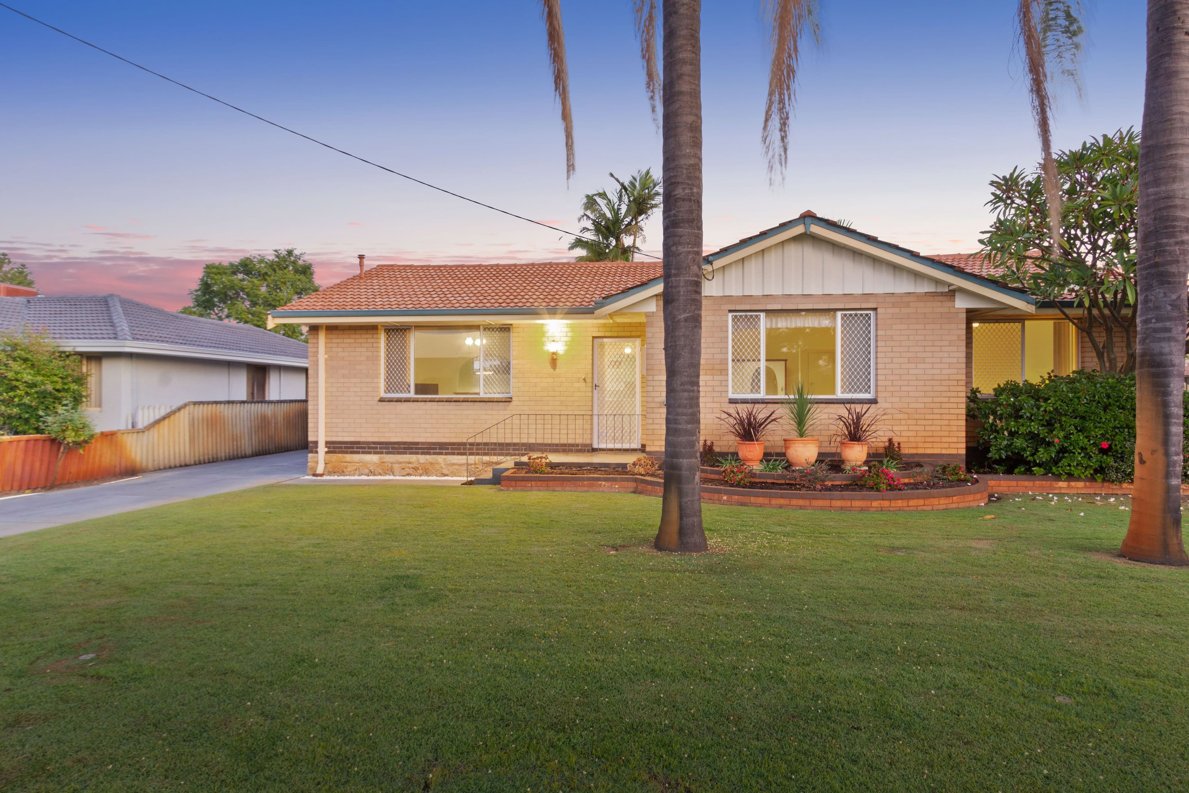 35 Maritana Street, Morley WA 6062, Morley - Thumbnail 2