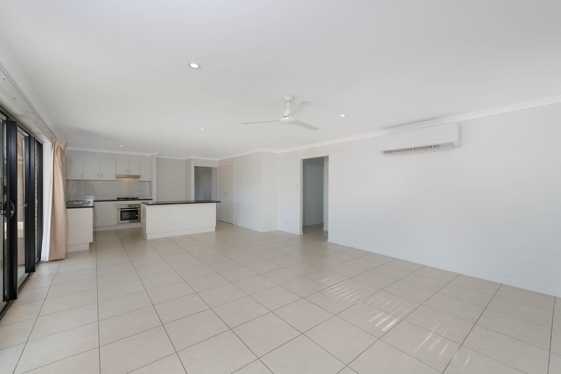 21 Regency Road, Moore Park Beach QLD 4670, Moore Park Beach - Thumbnail 6