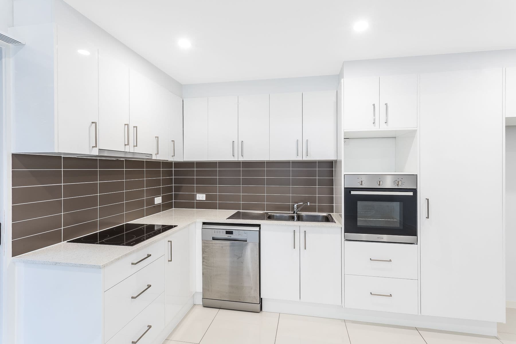 148 Mein Street, Scarborough QLD 4020, Scarborough - Thumbnail 6