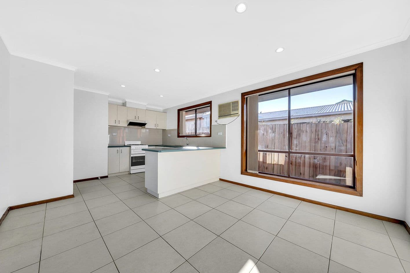 33 Bower Drive, Werribee VIC 3030, Werribee - Thumbnail 5