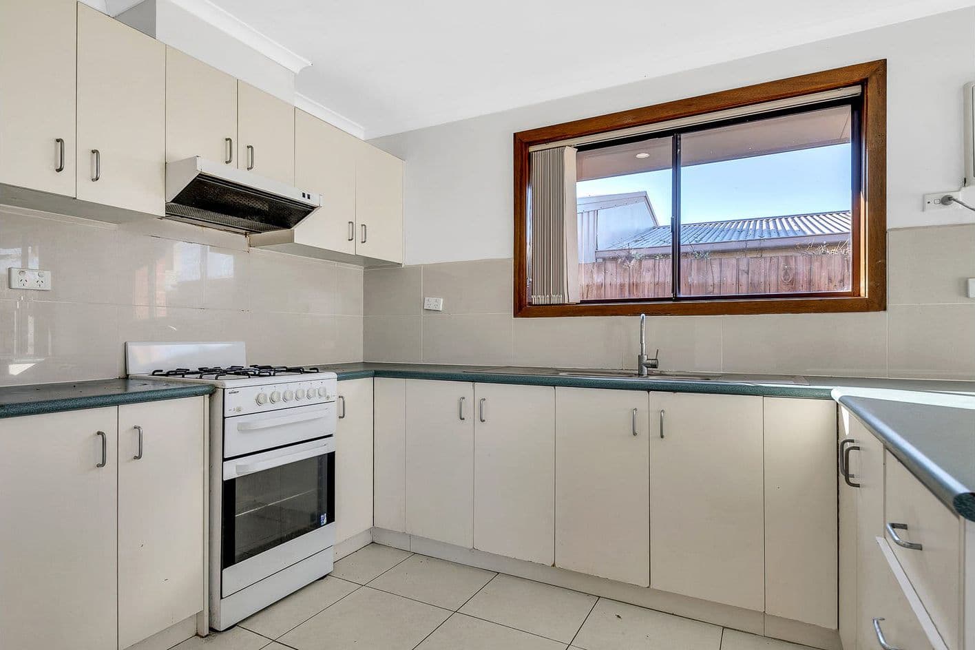 33 Bower Drive, Werribee VIC 3030, Werribee - Thumbnail 7