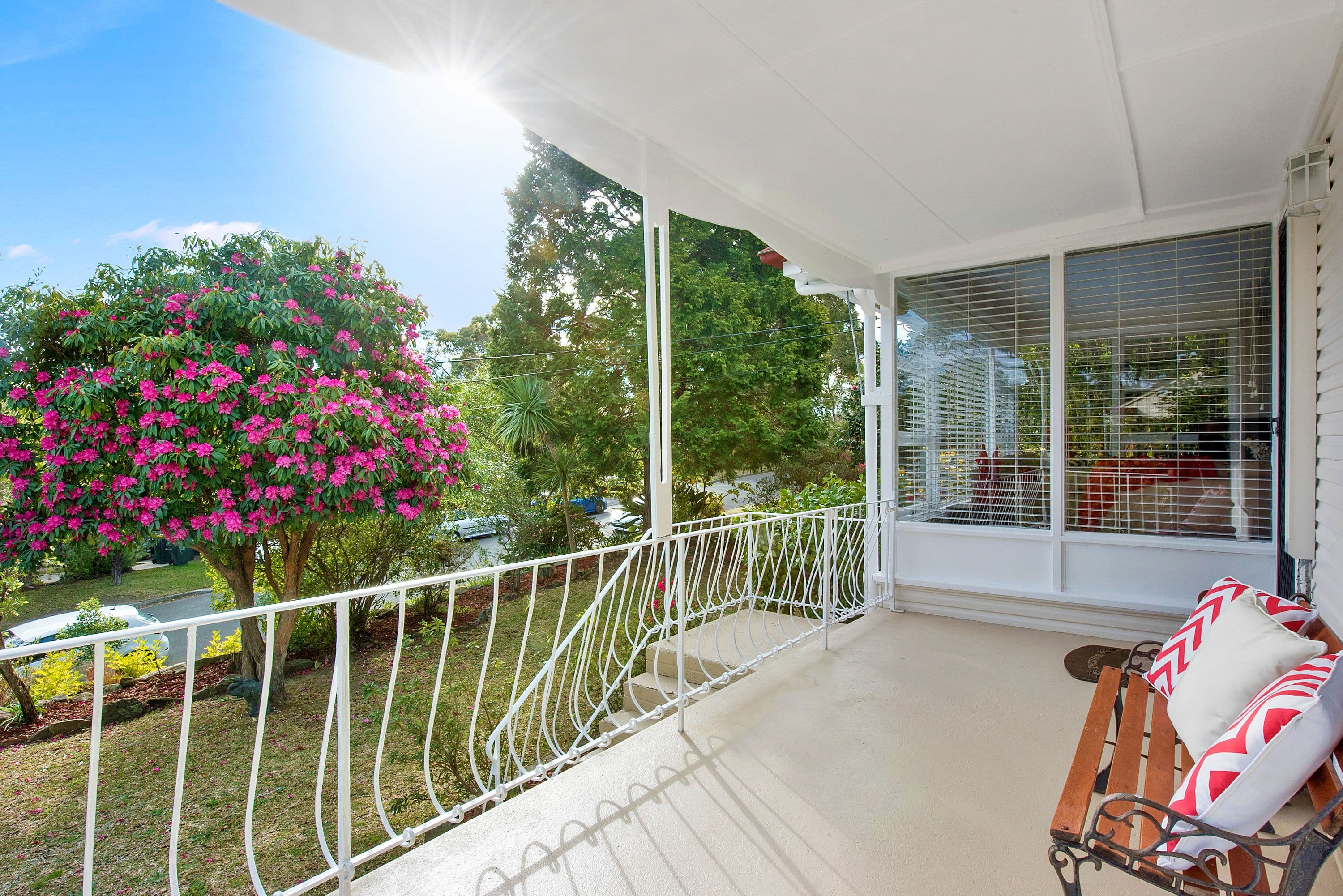12 Yaralla Crescent, Thornleigh - Thumbnail 3