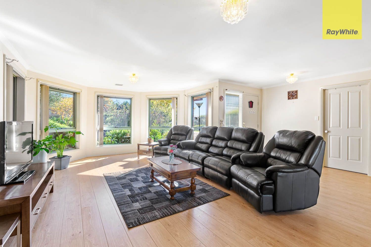 12 Augusta Place, Darley VIC 3340, Darley - Thumbnail 3