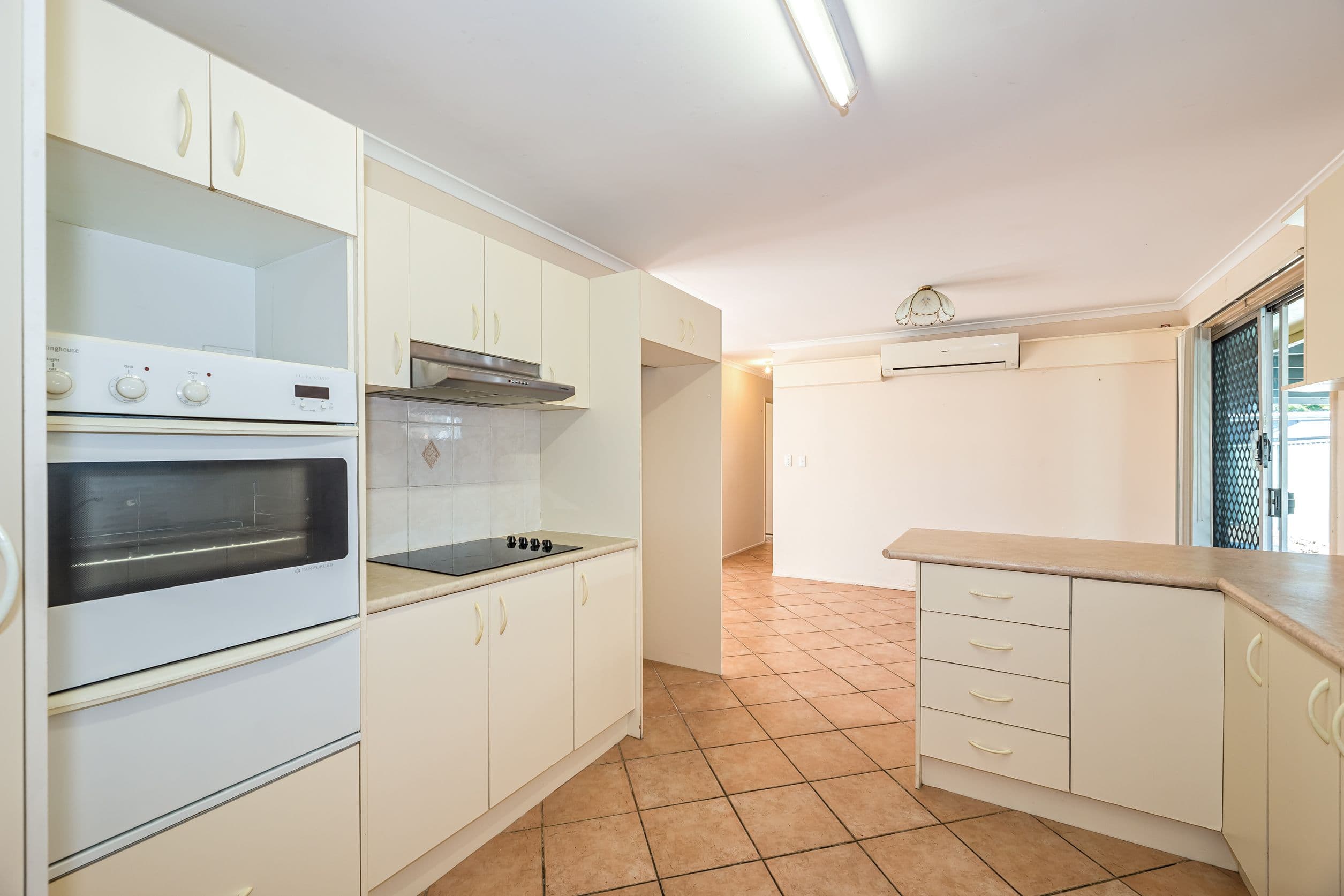 40 Emu Walk, Bongaree QLD 4507, Bongaree - Thumbnail 5