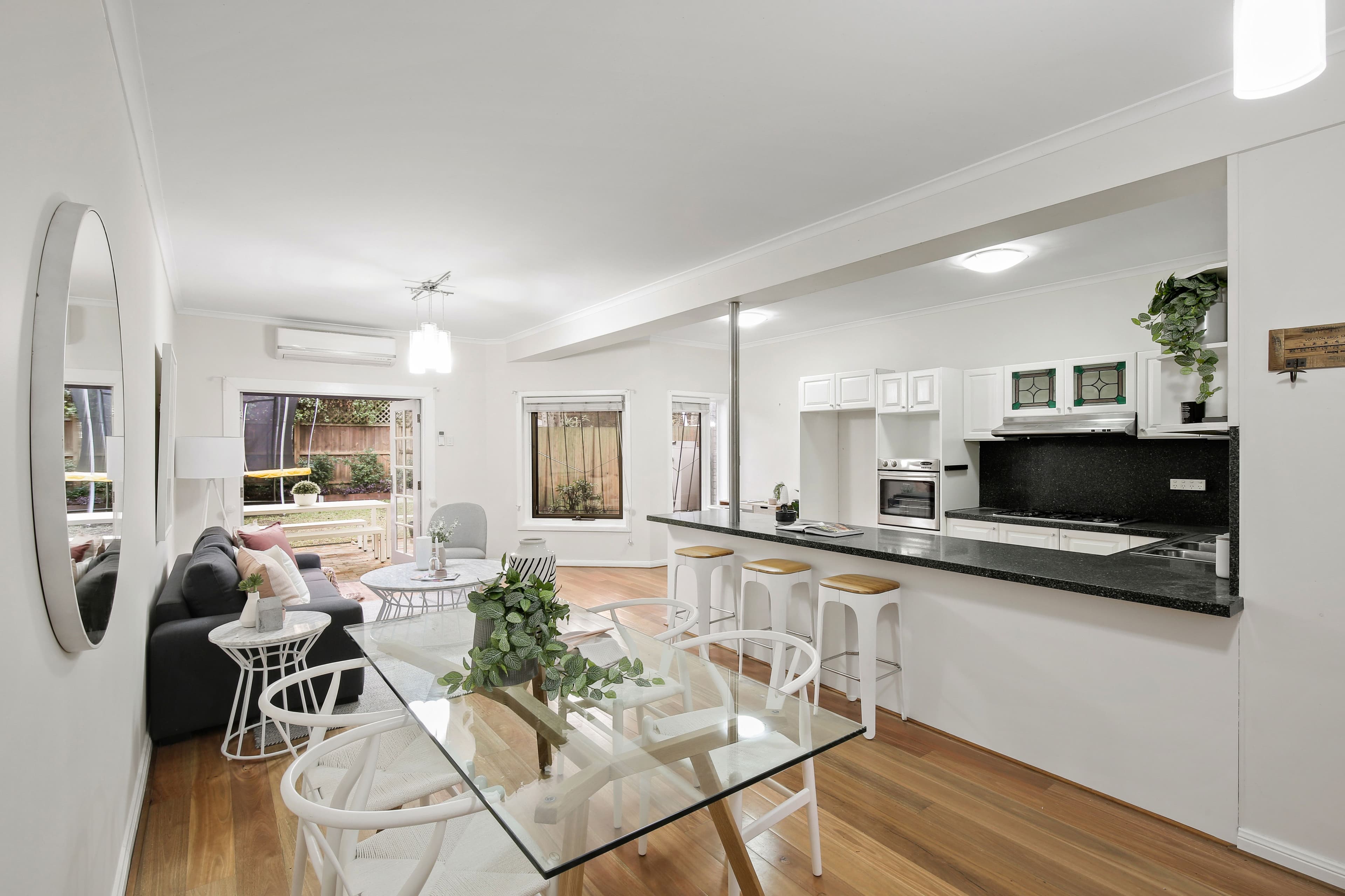 39 Flora Street, Erskineville - Image 1