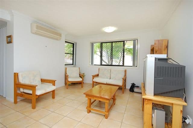 65 Donald Street, CAMP HILL QLD 4152, Camp Hill - Thumbnail 3