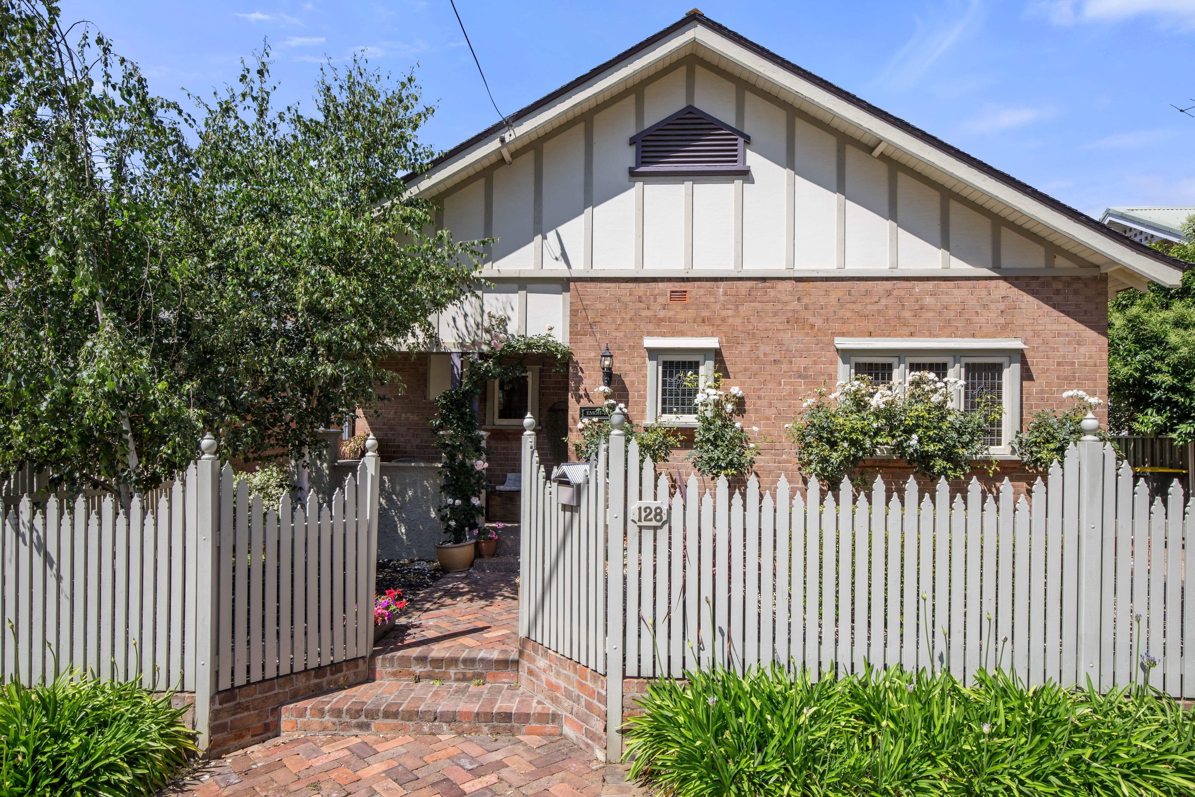 128 Verner Street, Goulburn NSW 2580, Goulburn - Image 1