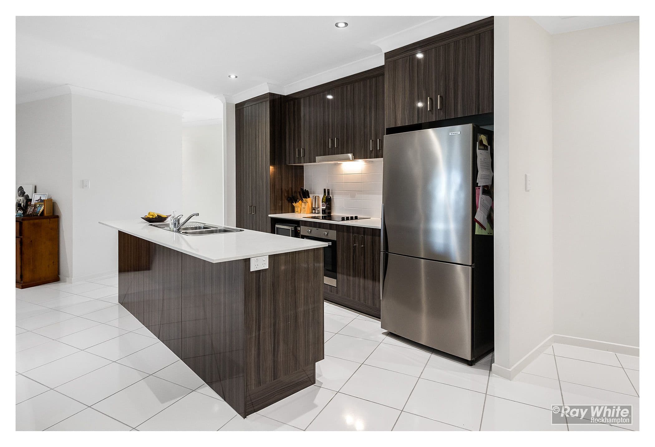 2 Graduate Parade / 4 Masters Avenue, NORMAN GARDENS QLD 4701, Norman Gardens - Thumbnail 6