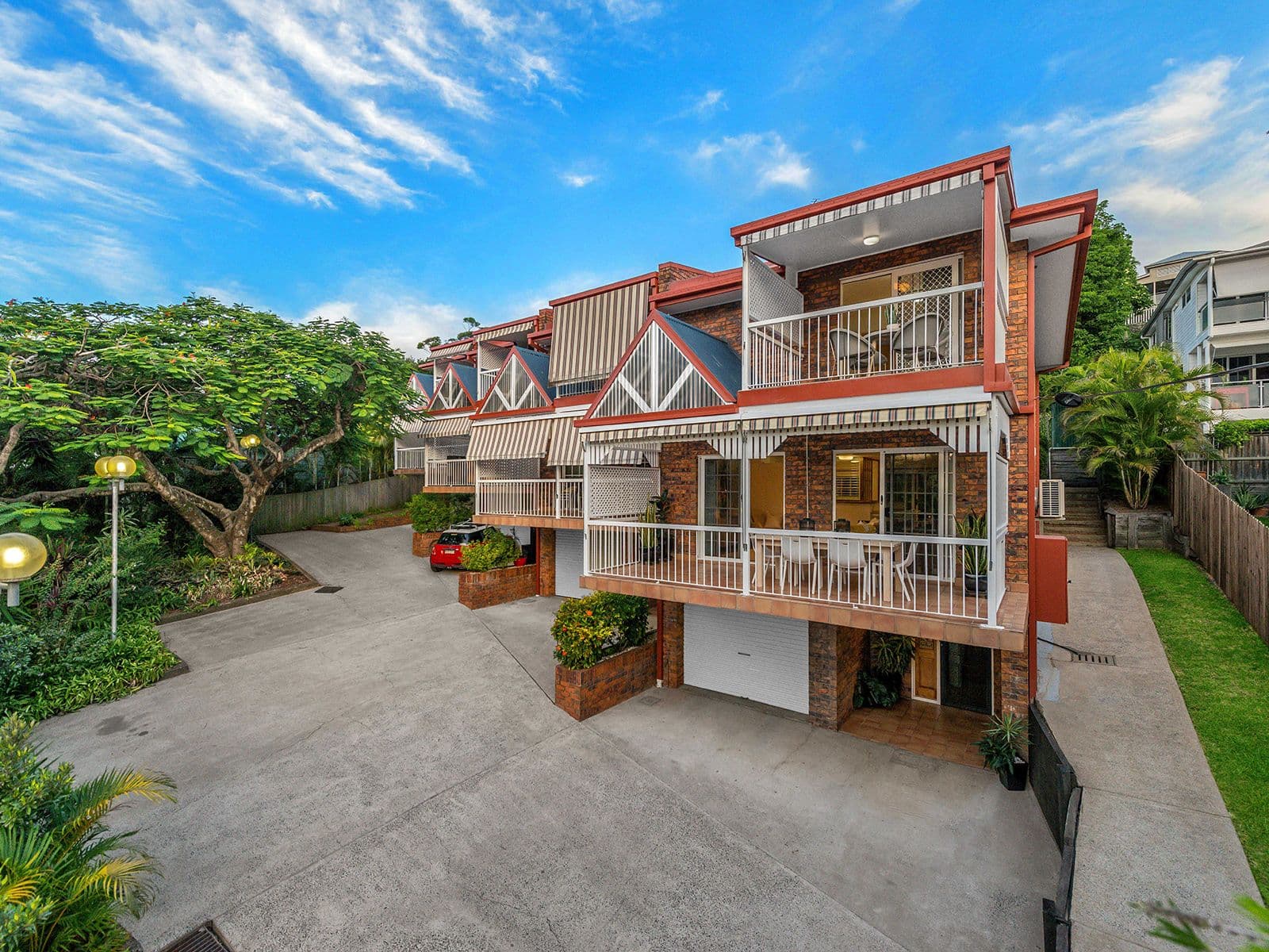 20 Glassey Street, Red Hill QLD 4059, Red Hill - Thumbnail 2