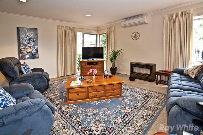 8 Gibbon Avenue, VERMONT SOUTH VIC 3133, Vermont South - Thumbnail 2