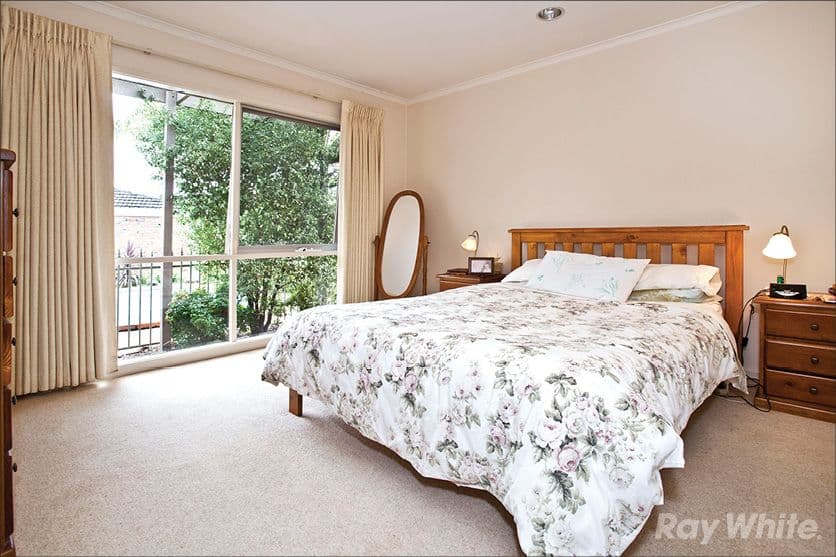 8 Gibbon Avenue, VERMONT SOUTH VIC 3133, Vermont South - Thumbnail 6