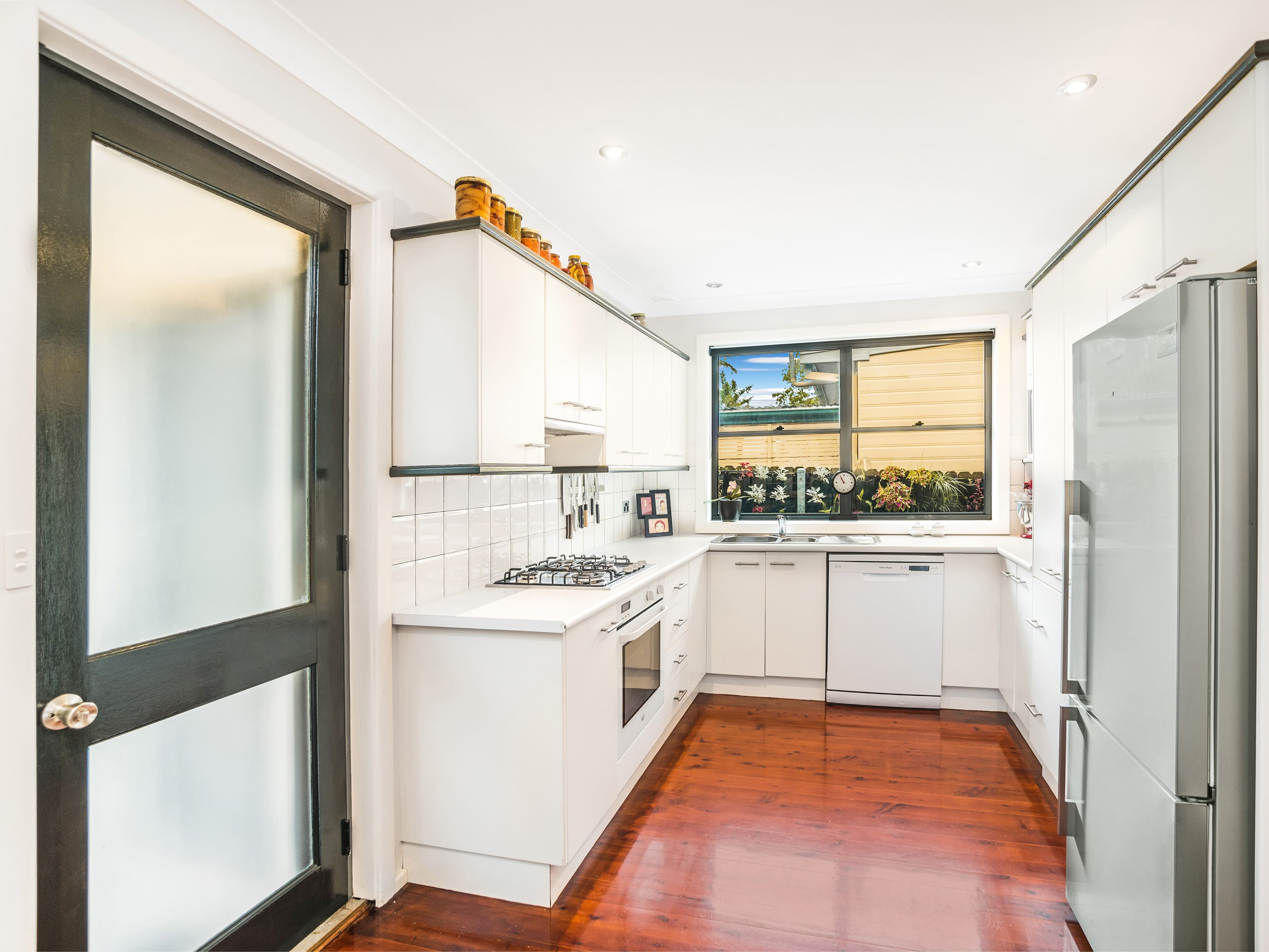 12 Annesley Avenue, Stanwell Tops - Thumbnail 4