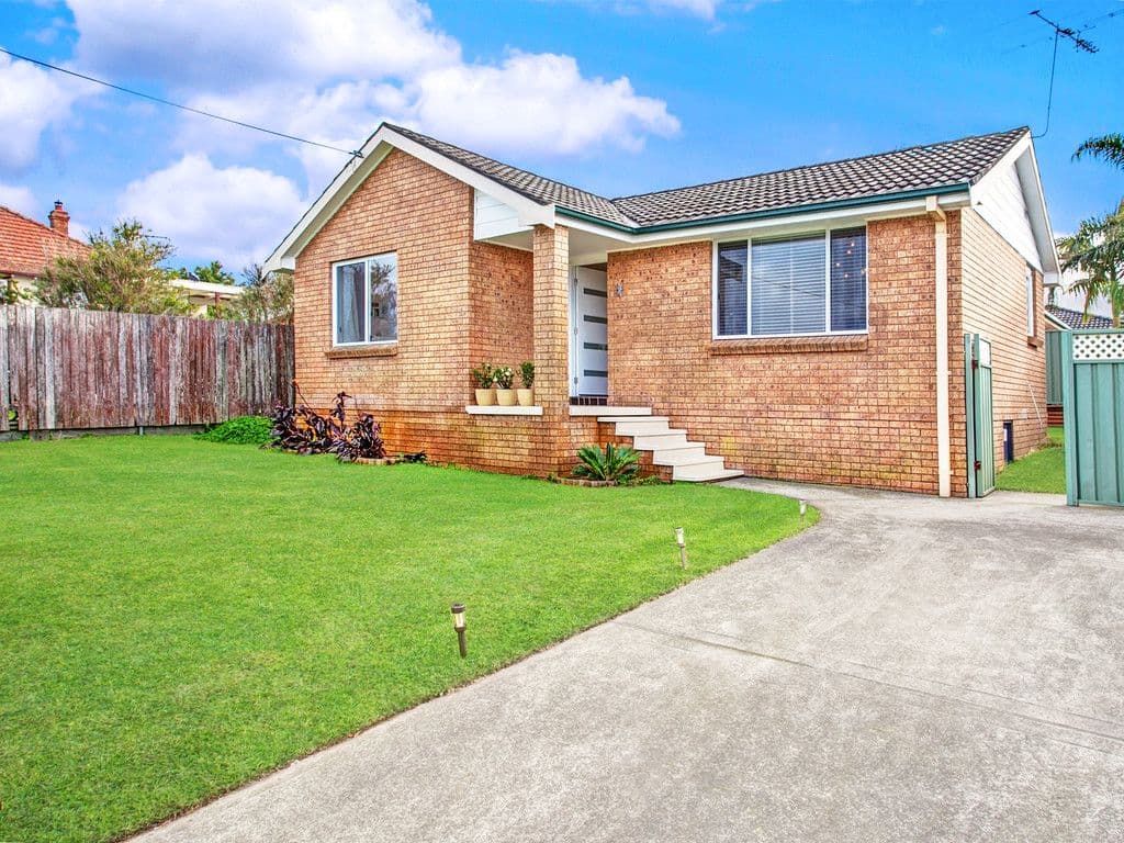 16 Lilyvale Street, Helensburgh NSW 2508, Helensburgh - Image 1