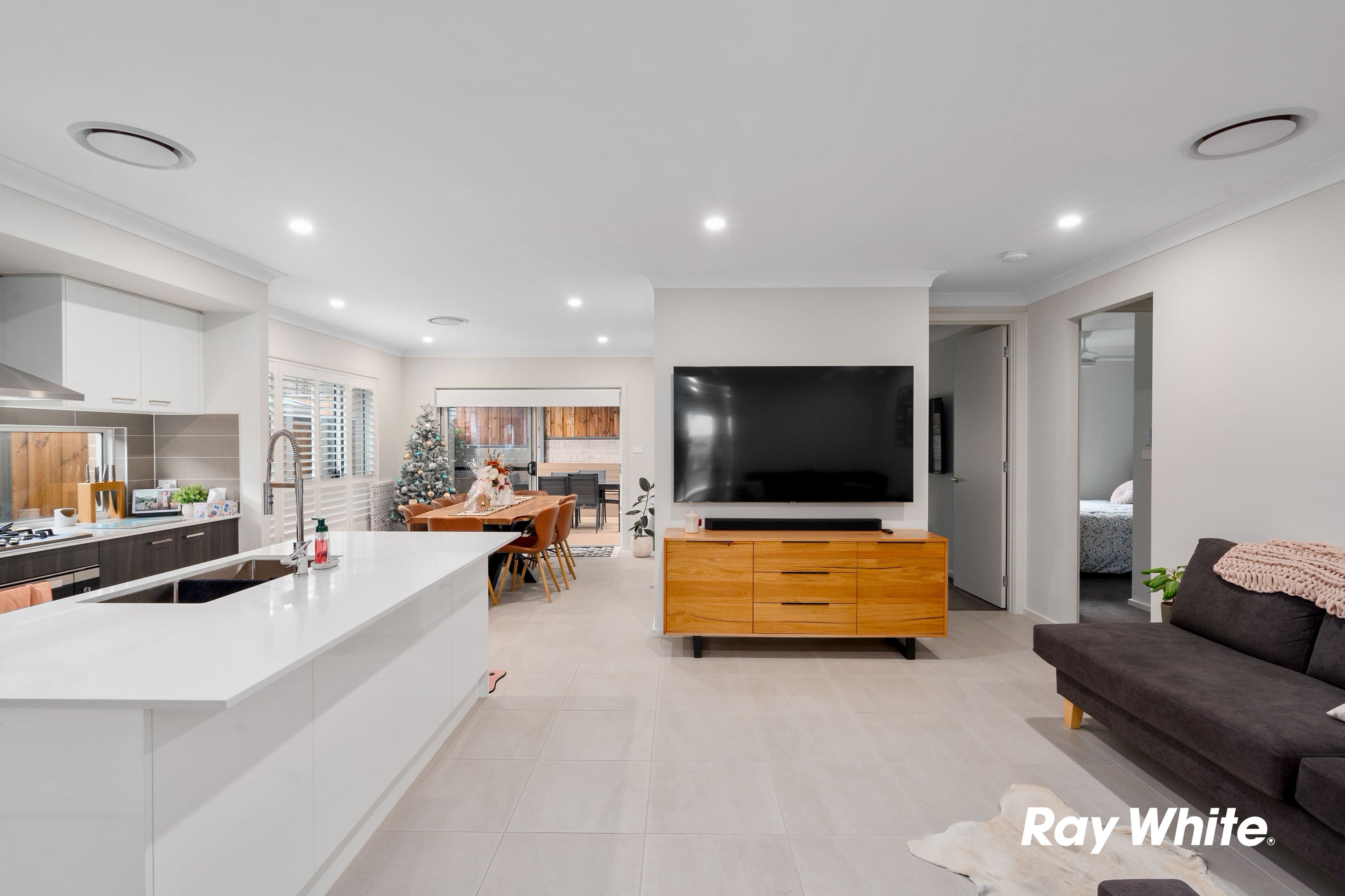 14 Finnhorse Street, Box Hill NSW 2765, Box Hill - Thumbnail 4