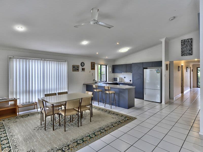 5 Jasmine Street, WAKERLEY QLD 4154, Wakerley - Thumbnail 2